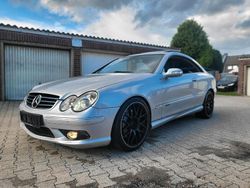 Silber Gebraucht 2003 Mercedes CLK500 AMG Coupé | 8.500 €