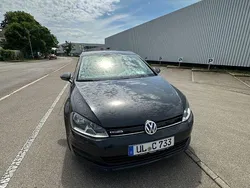 Grau Gebraucht 2014 VW Golf VII Limousine | 8.500 € (Fairer Preis)
