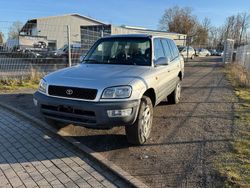 Silber Gebraucht 1998 Toyota RAV4 SUV | 4.990 € (Fairer Preis)