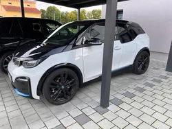 Weiß Gebraucht 2022 BMW i3 Performance Kleinwagen | 19.749 € (Guter Preis)