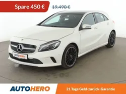 Weiß Gebraucht 2017 Mercedes A180 Urban Limousine | 18.590 € (Fairer Preis)