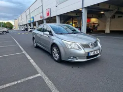 Silber Gebraucht 2010 Toyota Avensis Edition Limousine | 5.000 € (Fairer Preis)