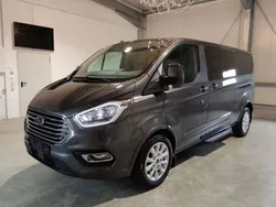 Grau Gebraucht 2023 Ford Tourneo Custom Titanium Van | 50.349 € (Etwas zu teuer)