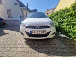 Gebraucht 2012 Hyundai i10 Edition Kleinwagen | 2.800 € (Fairer Preis)
