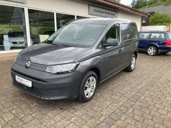 Indium grau metallic (metallic) Gebraucht 2023 VW Caddy Van / Kleinbus | 29.899 € (Fairer Preis)