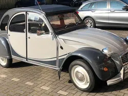 Grau Gebraucht 1984 Citroën 2CV Charleston Kleinwagen | 18.900 €