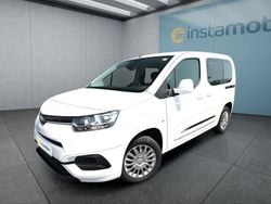 Weiß Gebraucht 2021 Toyota Proace Verso City Kombi | 21.799 € (Guter Preis)