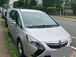 Silber Gebraucht 2015 Opel Zafira Tourer Van / Kleinbus | 7.500 € (Guter Preis)