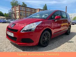 Rot Gebraucht 2010 Peugeot 5008 Tendance Van / Kleinbus | 3.999 € (Fairer Preis)