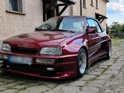 Rot Gebraucht 1988 Opel Kadett Cabrio | 17.000 €