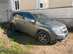 Grau Gebraucht 2011 Chevrolet Orlando SUV | 3.000 € (Fairer Preis)