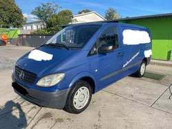 Blau Gebraucht 2010 Mercedes Vito Van / Kleinbus | 3.999 €