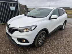 Weiß Gebraucht 2020 Renault Kadjar Business SUV | 11.875 € (Fairer Preis)