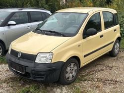 Gelb Gebraucht 2010 Fiat Panda Kleinwagen | 750 €
