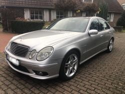 Silber Gebraucht 2003 Mercedes E55 AMG AMG Limousine | 20.000 € (Fairer Preis)