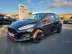 Schwarz Gebraucht 2016 Ford Fiesta ST-Line Limousine | 10.490 € (Teuer)