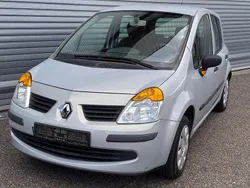 Grau Gebraucht 2005 Renault Modus Van / Kleinbus | 1.400 € (Guter Preis)