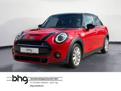 Rot Gebraucht 2019 Mini Cooper S Kleinwagen | 21.930 € (Etwas zu teuer)