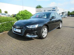 Schwarz Gebraucht 2024 Audi A4 Advanced Kombi | 29.950 € (Guter Preis)