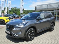 Grau Neu 2025 Nissan X-Trail SUV | 37.790 €