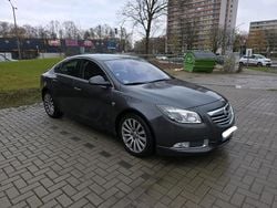 Grau Gebraucht 2009 Opel Insignia Limousine | 6.300 € (Etwas zu teuer)