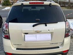 Weiß Gebraucht 2012 Chevrolet Captiva SUV | 9.700 € (Teuer)