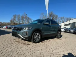 Petroleum blau metallic Neu 2025 VW T-Roc Life SUV | 32.990 € (Superpreis)
