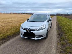 Silber Gebraucht 2015 Renault Grand Scénic III LIMITED Van / Kleinbus | 6.900 € (Etwas zu teuer)