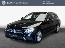 Obsidianschwarz metallic Gebraucht 2019 Mercedes C180 Avantgarde Limousine | 24.750 € (Guter Preis)