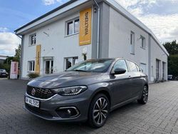 Grau Gebraucht 2017 Fiat Tipo Lounge Limousine | 12.450 € (Etwas zu teuer)