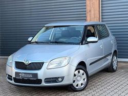 Silber Gebraucht 2009 Skoda Fabia Ambiente Limousine | 1.999 € (Fairer Preis)