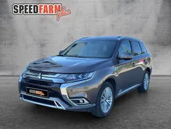 Braun Gebraucht 2019 Mitsubishi Outlander P-HEV Edition SUV | 15.999 € (Fairer Preis)