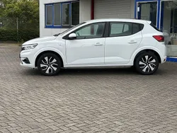 Weiß Neu 2025 Dacia Sandero Expression Kleinwagen | 16.800 € (Guter Preis)