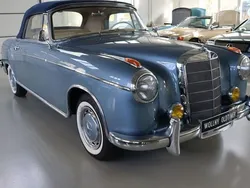Blau Gebraucht 1956 Mercedes 220 Cabrio | 85.000 €