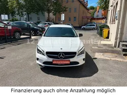 Weiß Gebraucht 2018 Mercedes CLA200 Shooting Brake Kombi | 20.999 € (Fairer Preis)