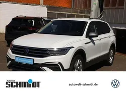 Pure white Gebraucht 2024 VW Tiguan Allspace Life SUV | 32.798 € (Superpreis)