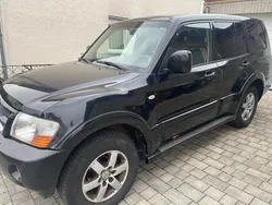 Schwarz Gebraucht 2005 Mitsubishi Pajero SUV | 5.000 € (Fairer Preis)