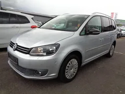 Silber Gebraucht 2012 VW Touran Style Van / Kleinbus | 2.999 € (Guter Preis)