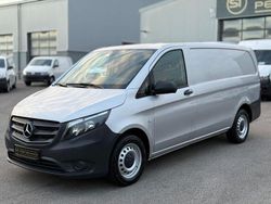 Silber Gebraucht 2020 Mercedes Vito Van / Kleinbus | 23.990 € (Fairer Preis)