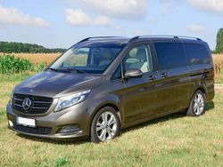 Grau Gebraucht 2018 Mercedes V250 Avantgarde Van / Kleinbus | 42.000 € (Fairer Preis)
