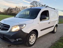 Weiß Gebraucht 2014 Mercedes Citan 108 Van | 6.199 € (Etwas zu teuer)