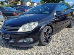 Saphirschwarz mi2 Gebraucht 2008 Opel Astra Cabriolet Cosmo Cabrio | 1.000 € (Superpreis)