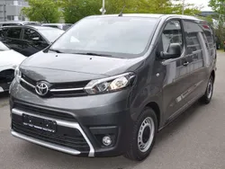 Basaltgrau Gebraucht 2023 Toyota Proace Van | 26.900 € (Fairer Preis)