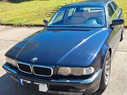 Blau Gebraucht 2001 BMW 740 Limousine | 14.000 € (Superpreis)