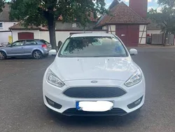 Weiß Gebraucht 2017 Ford Focus Trend Limousine | 7.000 € (Guter Preis)