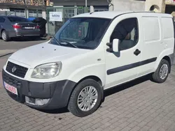 Weiss Gebraucht 2007 Fiat Doblò Van / Kleinbus | 4.490 € (Teuer)