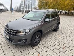 Grau Gebraucht 2012 VW Tiguan Sportline SUV | 10.890 € (Fairer Preis)