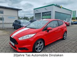 Racerot Gebraucht 2016 Ford Fiesta ST-Line Kleinwagen | 8.999 € (Fairer Preis)