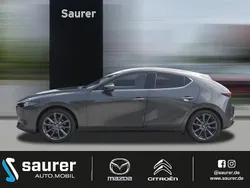Grau Neu 2025 Mazda 3 Exclusive-Line Limousine | 31.580 € (Teuer)