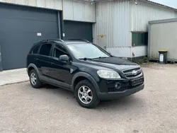 Schwarz Gebraucht 2009 Chevrolet Captiva LS SUV | 2.450 € (Guter Preis)